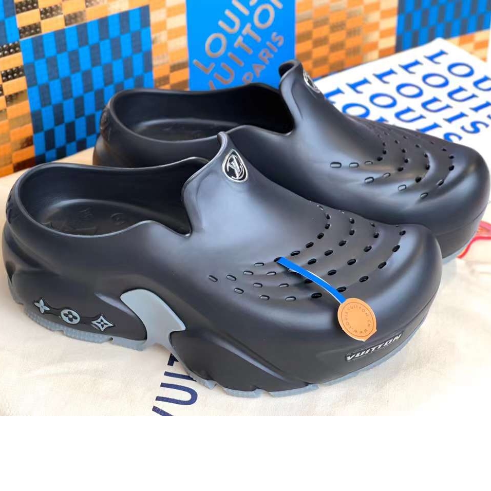 루이비통 2023 LV 샤크 클로그 샌들 슬리퍼 뮬 슬라이드 신발