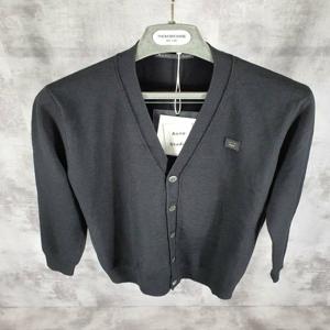 아크네 20FW 시그니처 페이스패치 가디건