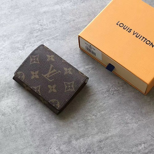 19위 Louis Vuitton 루이비통 ENVELOPPE CARTE DE VISITE M63801